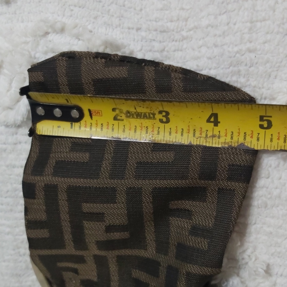 FENDI pouch - Picture 7 of 7
